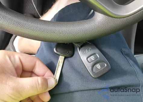 2017 Hyundai Accent Se z USA, uszkodzony, nr VIN KMHCT4AEXHU320433